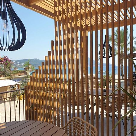 Vista Al Mare Luxury Apartments 지아로바 외부 사진