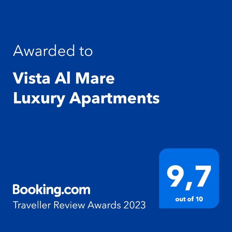 Vista Al Mare Luxury Apartments 지아로바 외부 사진